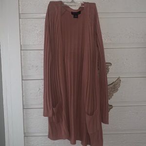 Medium long dusty pink cardigan